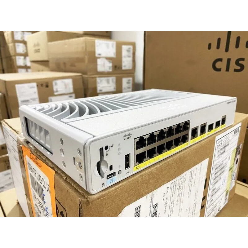 Catalyst 9000 Compact Switch PoE+ de 12 puertos, 240 W, Network Essentials